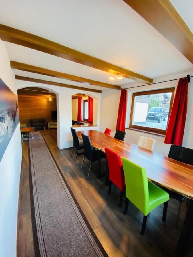 Holiday House Auer - By Four Seasons Apartments Kaprun Esterno foto